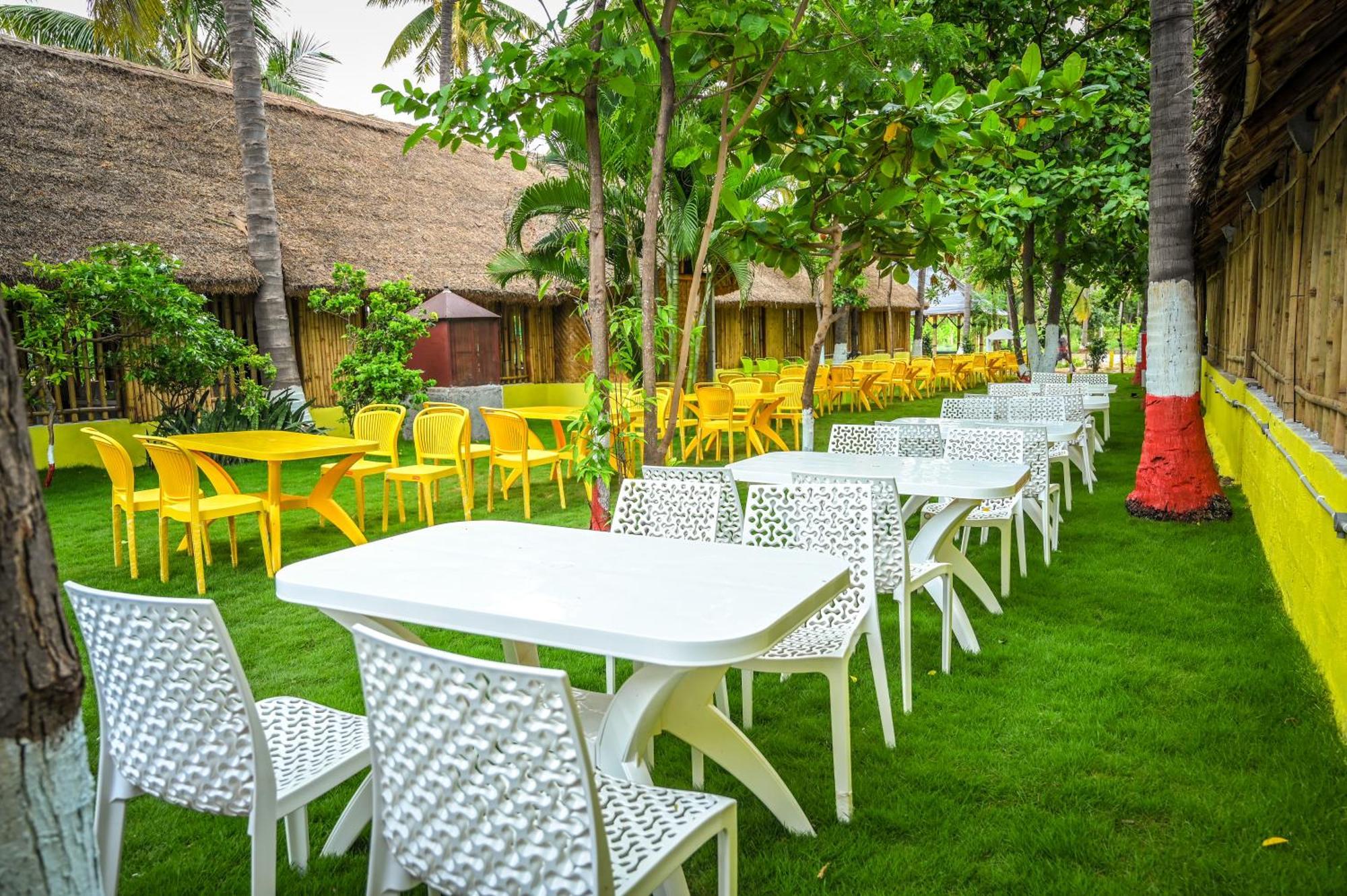 Hotel Tamarind Tree Way Side Amenities à Hospet Extérieur photo