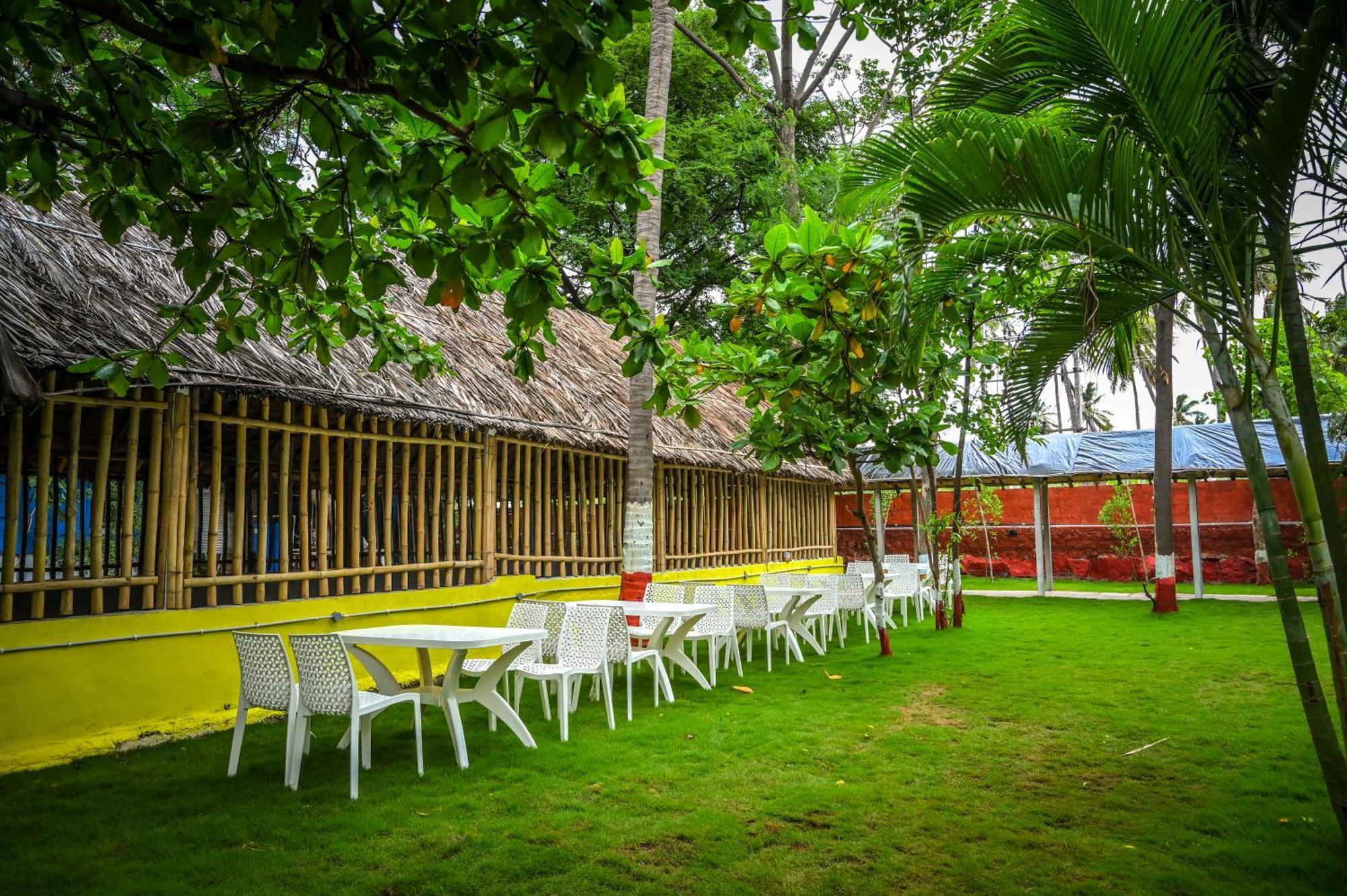 Hotel Tamarind Tree Way Side Amenities à Hospet Extérieur photo